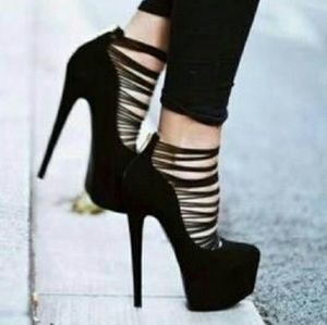 ❌SOLD❌   Smoking Hawt Shoes